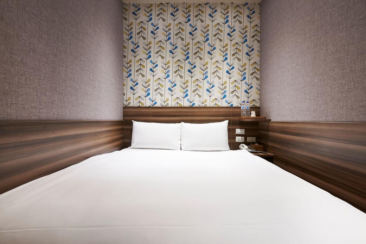 Tomorrow Hotel Taipei Esterno foto