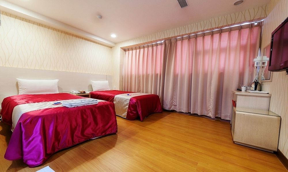 Tomorrow Hotel Taipei Esterno foto