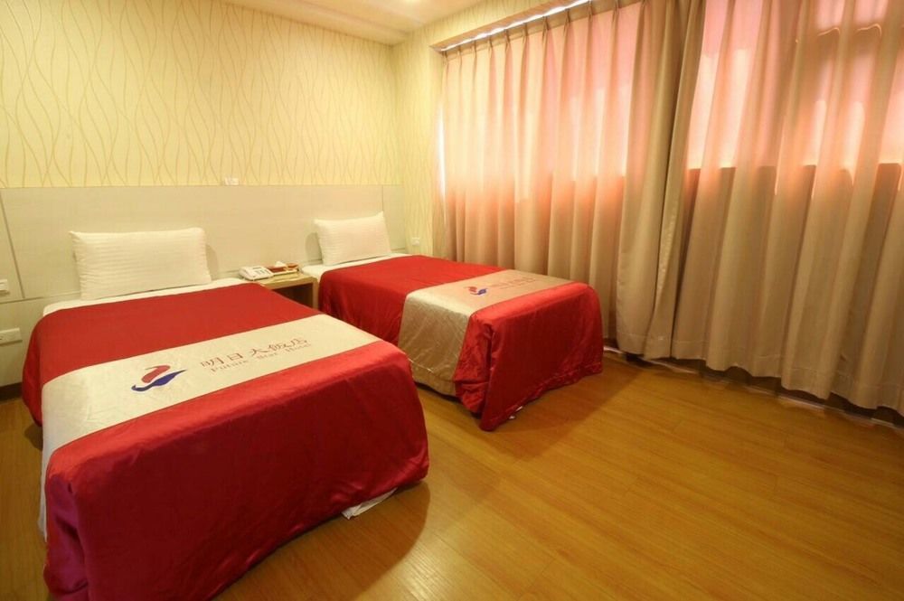 Tomorrow Hotel Taipei Esterno foto