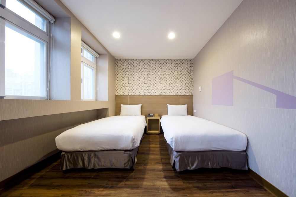Tomorrow Hotel Taipei Esterno foto