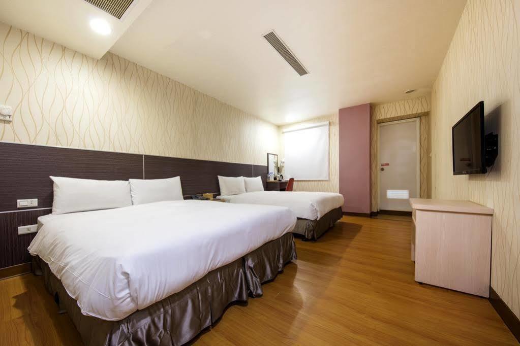 Tomorrow Hotel Taipei Esterno foto