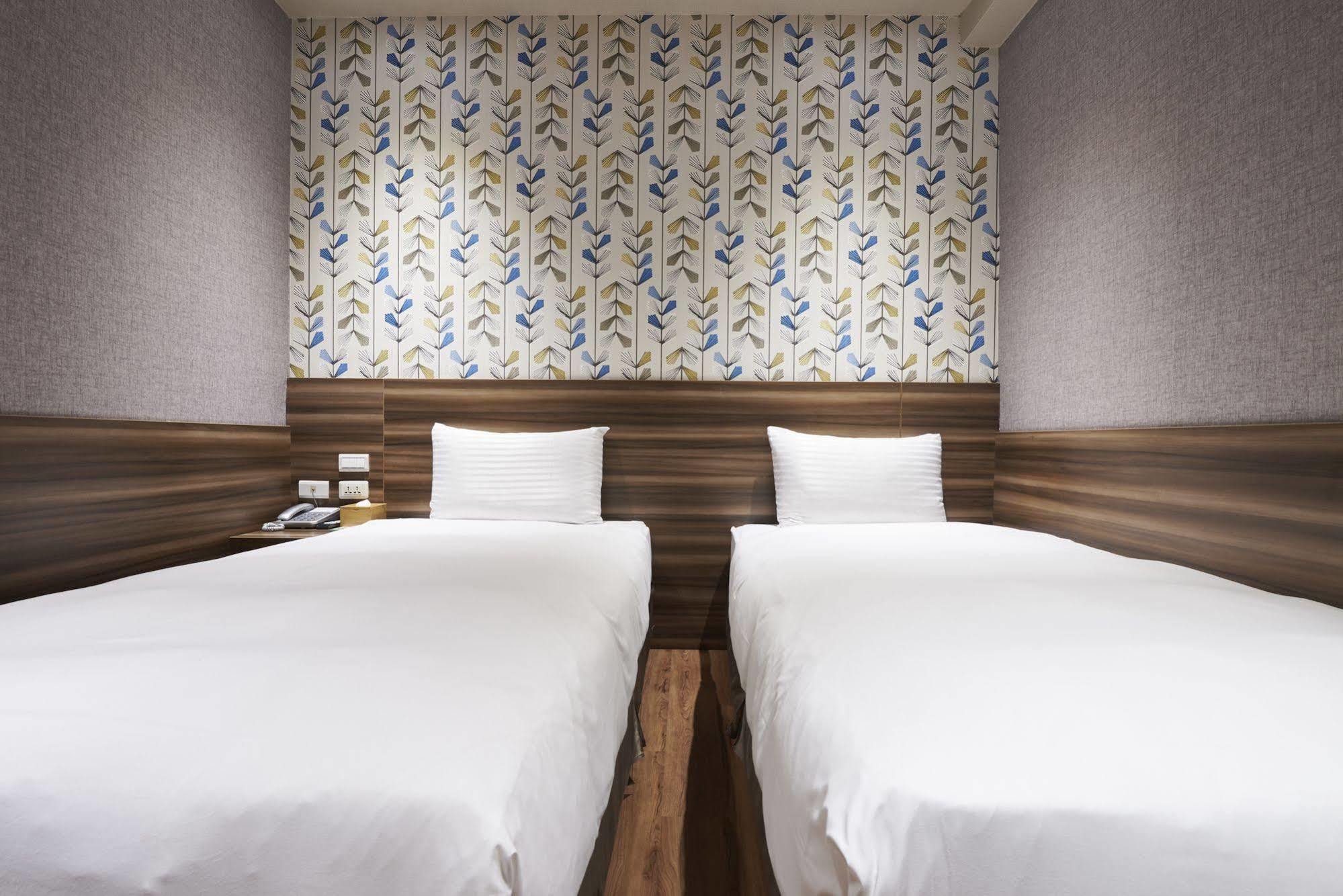 Tomorrow Hotel Taipei Esterno foto
